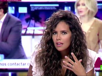 Cristina Pedroche: "¿Pipi ha dicho que fue un mendigo sexual? ¿Eso consiste en pasar la gorra por los 'putis'?" Cristina Pedroche: "¿Pipi ha dicho que fue un mendigo sexual? ¿Eso consiste en pasar la gorra por los 'putis'?"