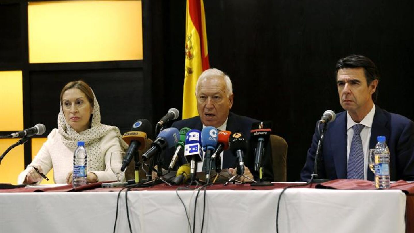 Ana Pastor, Margallo y Soria