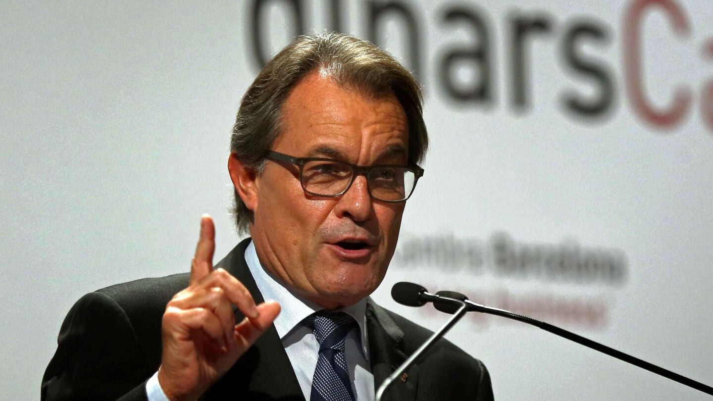Artur Mas durante una comparecencia