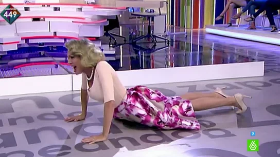 Anna Simon hace una loca imitación de María Espin Anna Simon hace una loca imitación de María Espin