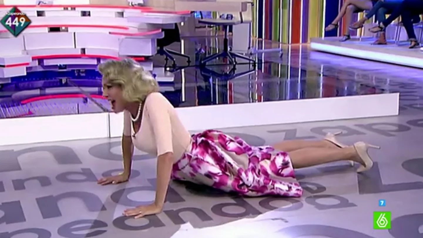 Anna Simon hace una loca imitación de María Espin Anna Simon hace una loca imitación de María Espin