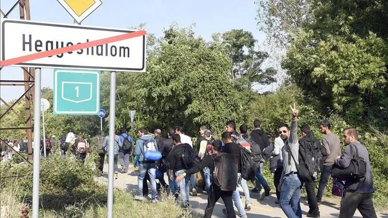 R&eacute;cord de llegada de refugiados a Hungr&iacute;a