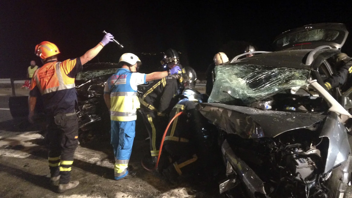 Imagen de un accidente de tráfico en Madrid Imagen de un accidente de tráfico en Madrid