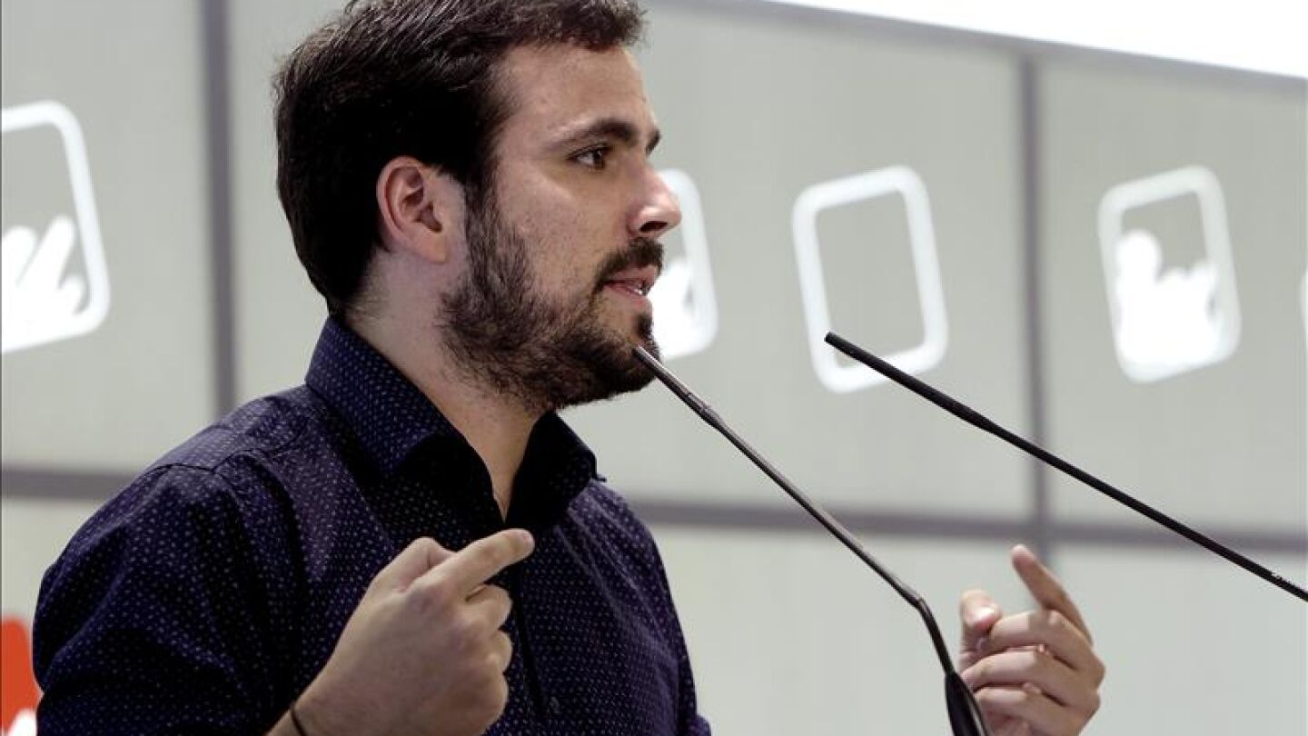 Alberto Garz&oacute;n, durante un acto de su partido