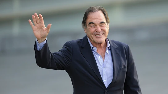 El director de cine Oliver Stone El director de cine Oliver Stone