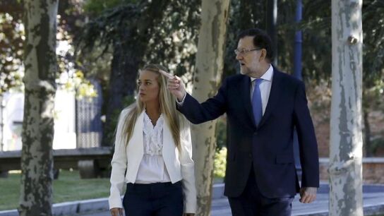 Rajoy recibe a Tintori en Moncloa