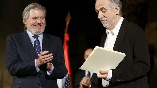 Fernando Trueba recoge el premio nacional de Cinematografía Fernando Trueba recoge el premio nacional de Cinematografía