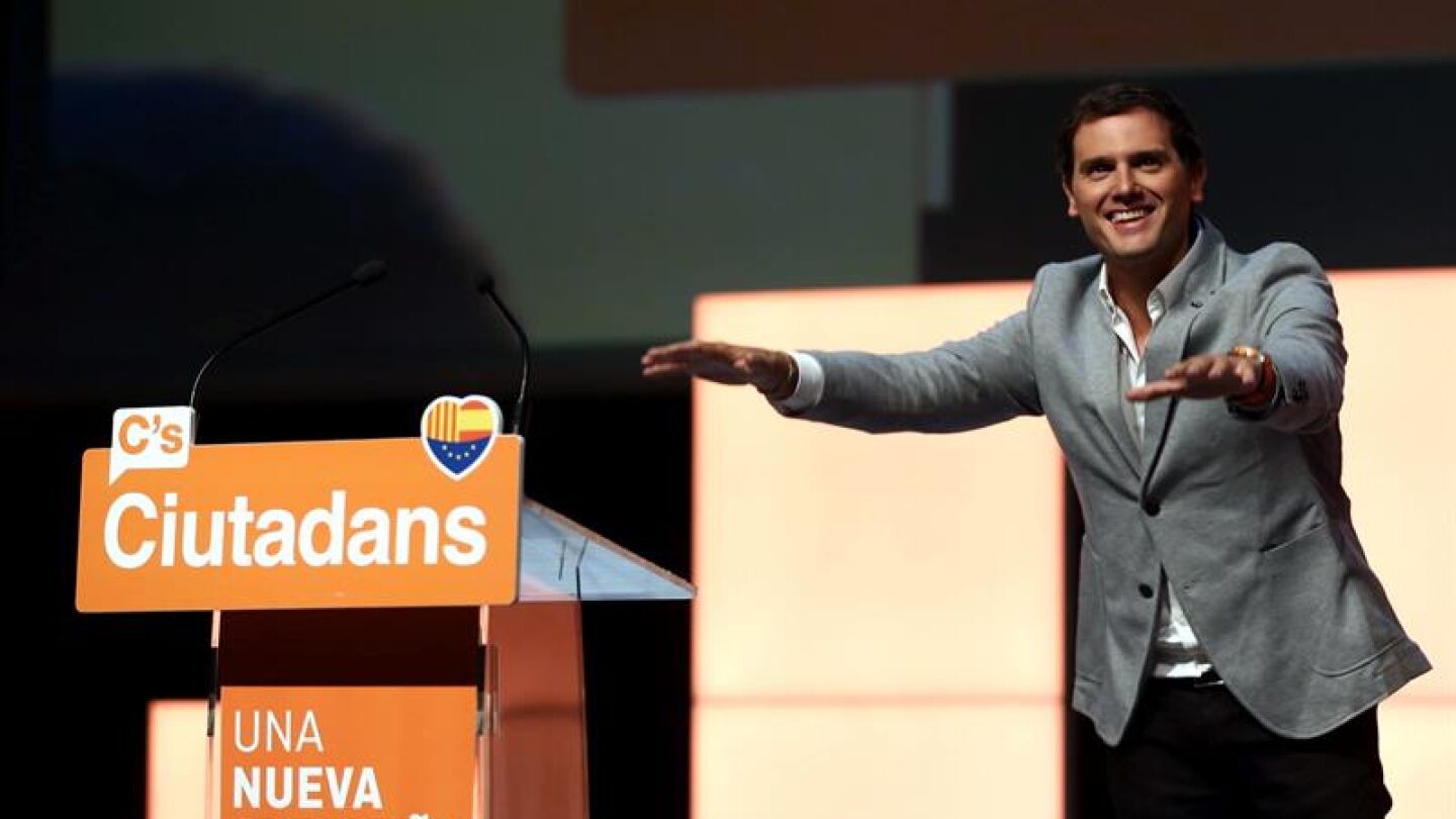 El presidente de Ciudadanos, Albert Rivera, tras su intervenci&oacute;n en el acto central de campa&ntilde;a