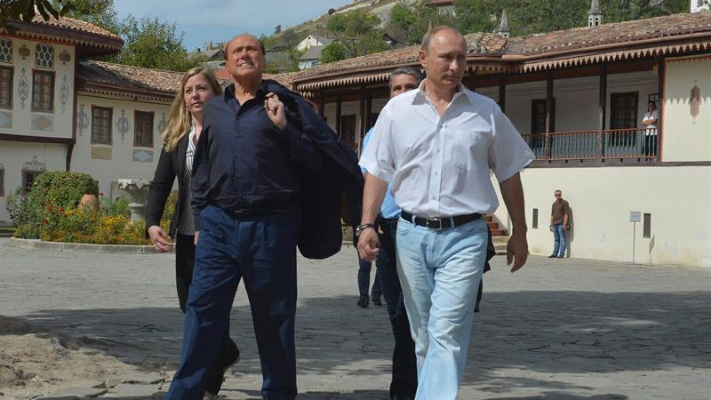 Vlad&iacute;mir Putin y Silvio Berlusconi en Crimea