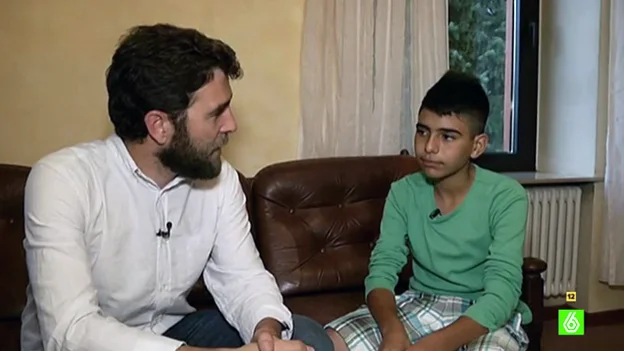 Yazan, el niño refugiado, se reencuentra con Gonzo Yazan, el niño refugiado, se reencuentra con Gonzo