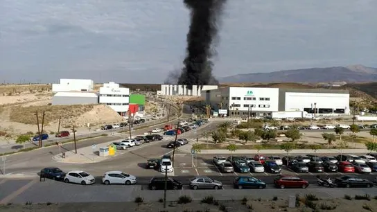 Masa de humo tras la explosión Masa de humo tras la explosión