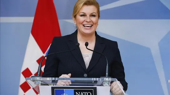 Presidente de Croacia criticando las acciones de Merkel Presidente de Croacia criticando las acciones de Merkel
