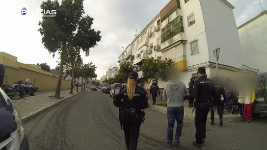 'Policías en acción' vive un traslado de un preso a su casa 'Policías en acción' vive un traslado de un preso a su casa