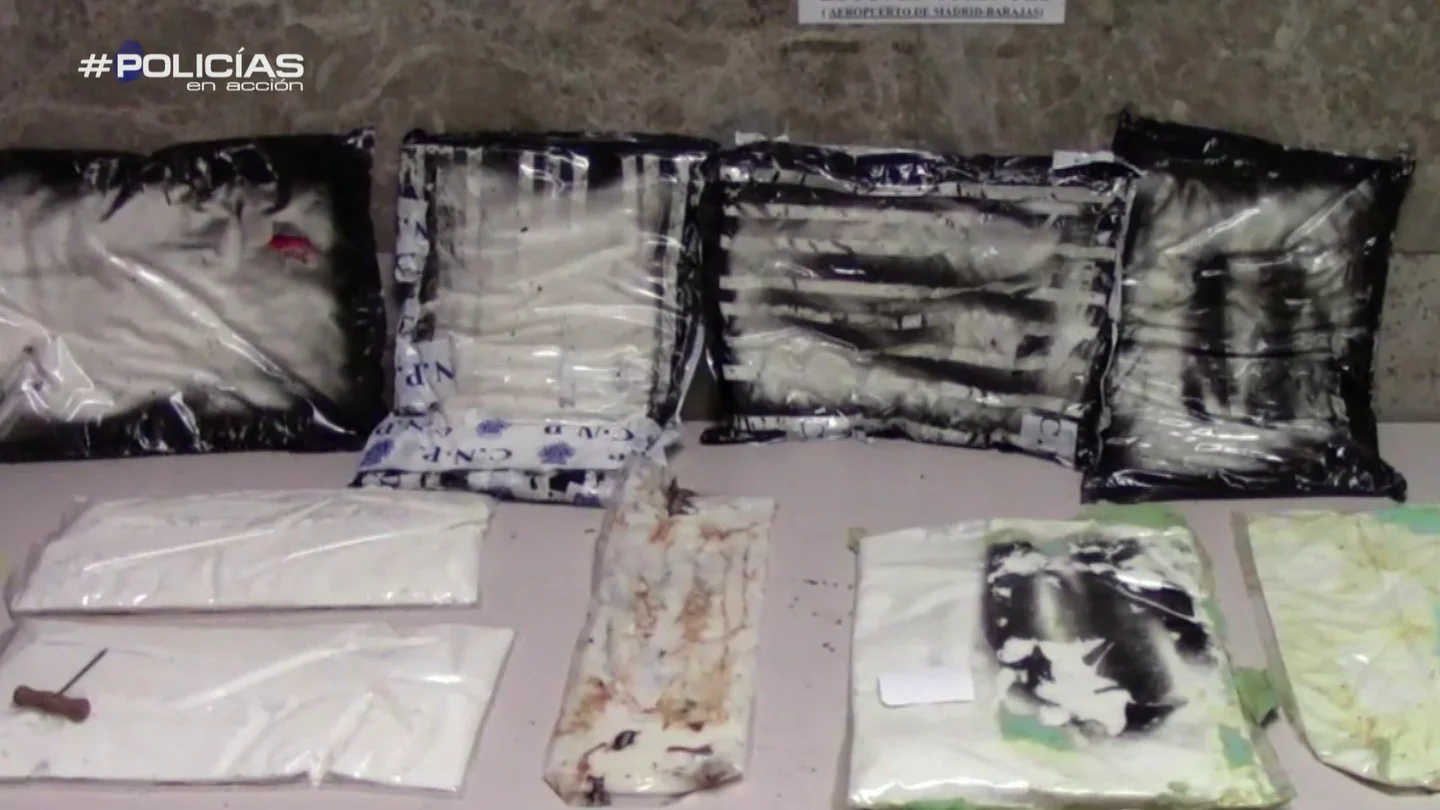 'Policías en acción' registra una silla de ruedas en el aerpuerto al sospechar que lleva droga 'Policías en acción' registra una silla de ruedas en el aerpuerto al sospechar que lleva droga
