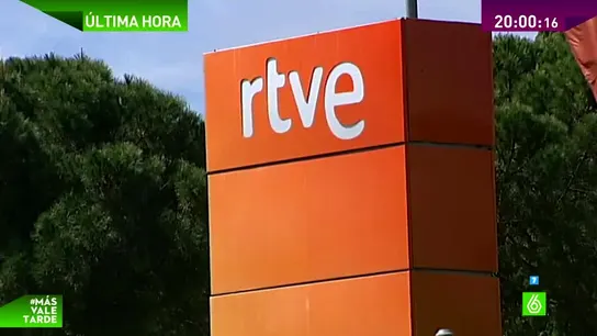 RTVE invita a sus trabajadores a jurar la bandera el próximo 31 de octubre RTVE invita a sus trabajadores a jurar la bandera el próximo 31 de octubre
