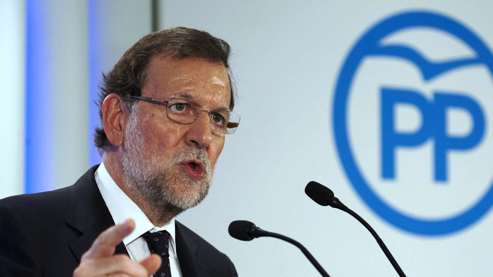 El presidente del Gobierno, Mariano Rajoy, en un acto con militantes en Girona