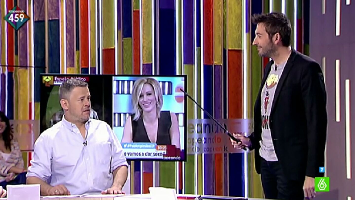 Frank Blanco le ense&ntilde;a su fusta a Miki Nadal