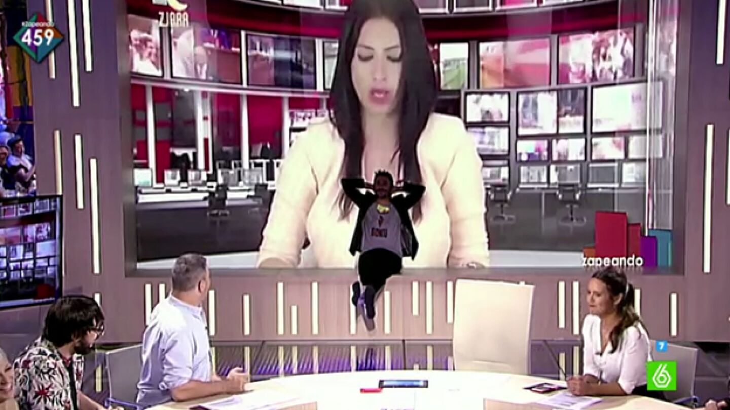 Frank Blanco hace de colgante de una presentadora