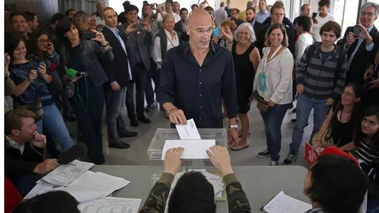 Raül Romeva vota el 27S Raül Romeva vota el 27S