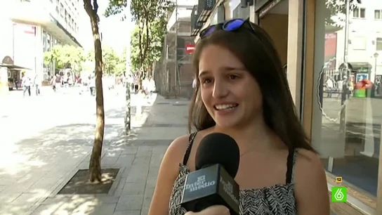 El equipo de 'El Intermedio' sale a la calle para interesarse por las crisis personales El equipo de 'El Intermedio' sale a la calle para interesarse por las crisis personales
