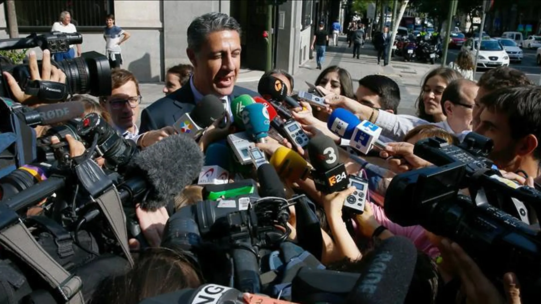 García Albiol habla con los medios