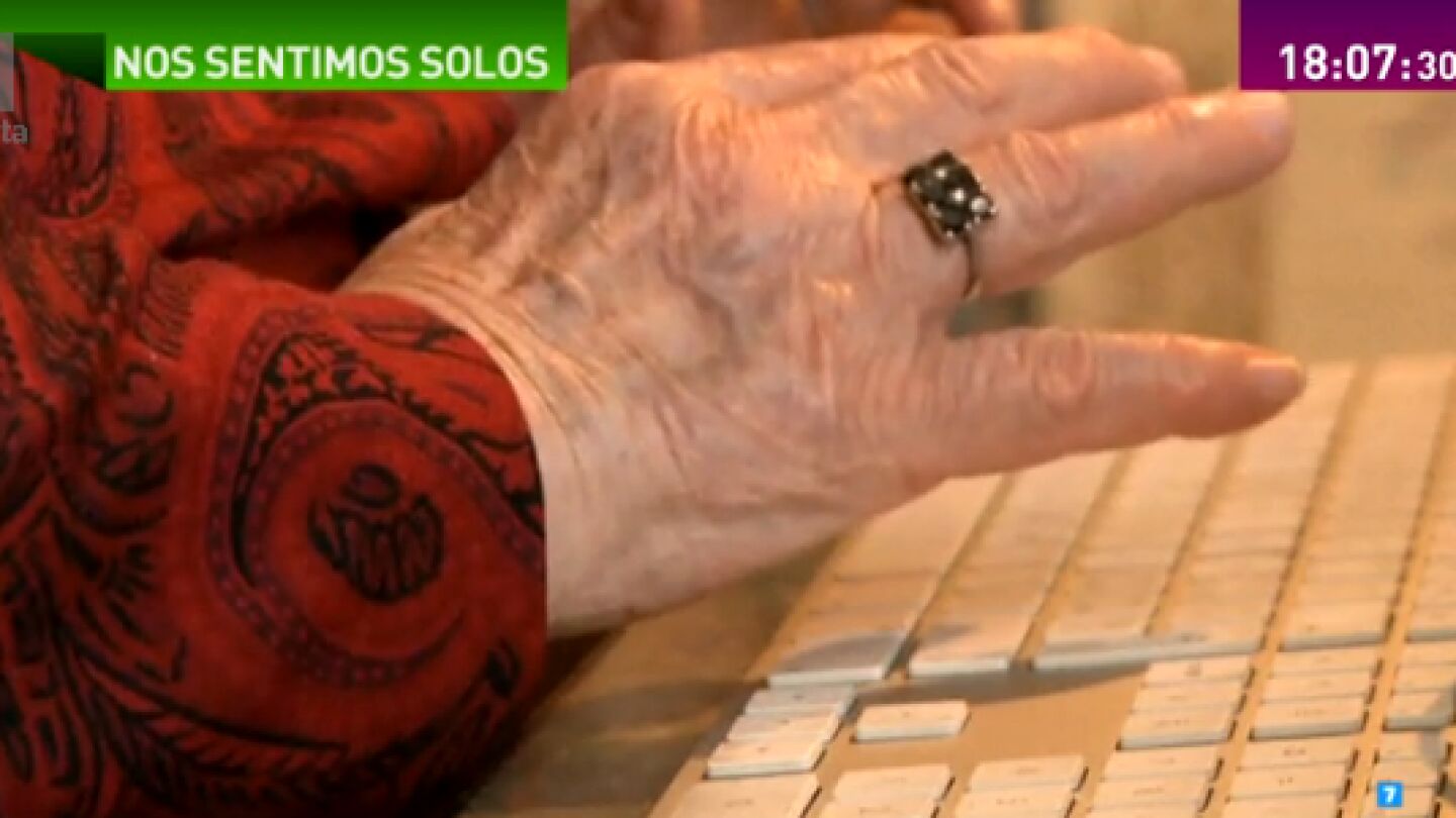 Manos de una anciana