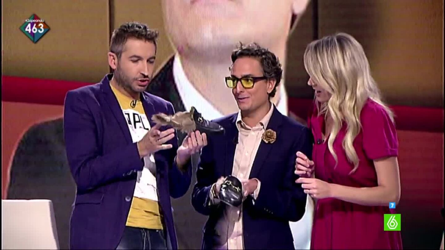 Las "zapatillas ras&eacute;" de Josie