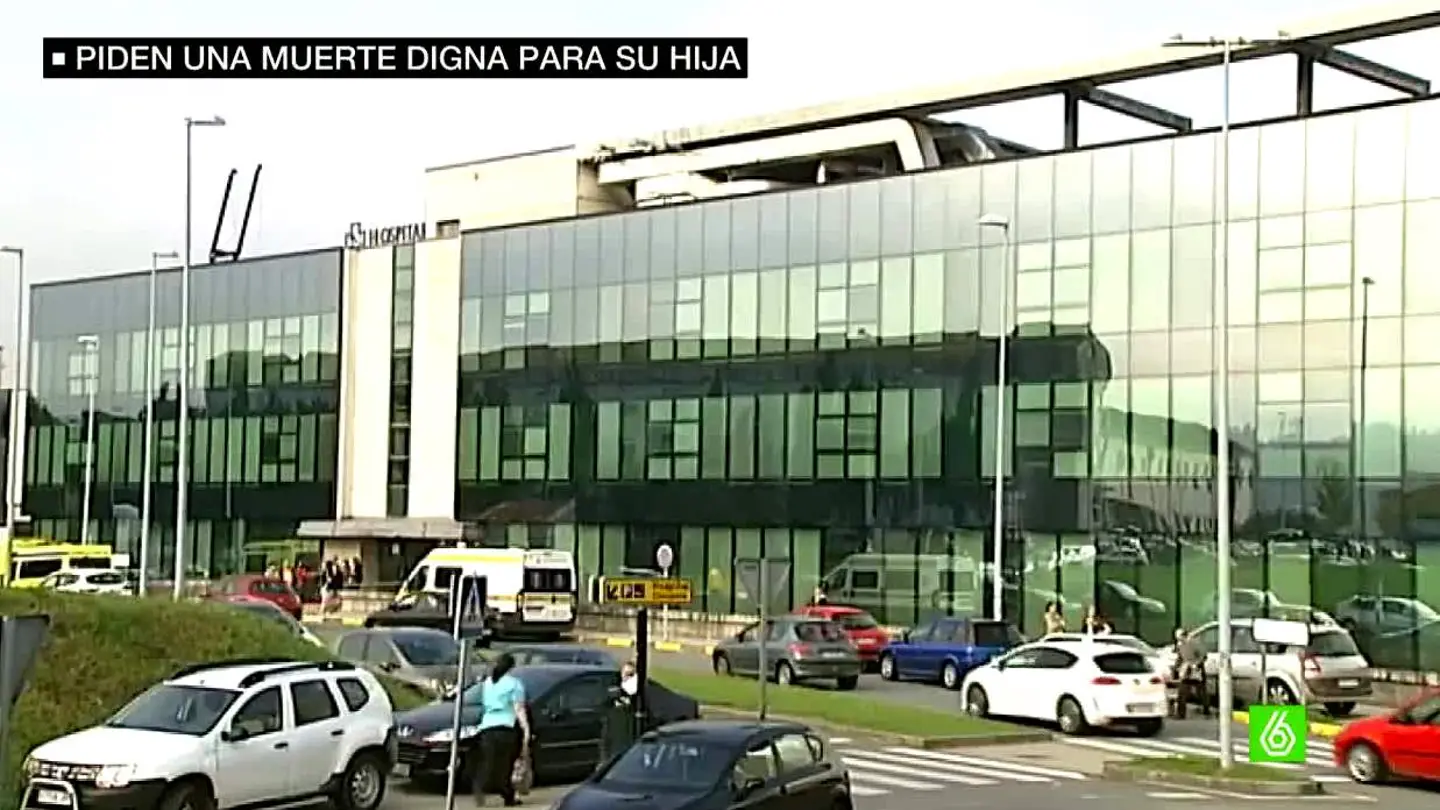 La Xunta dice no a la muerte digna que piden los padres de Andrea para su hija La Xunta dice no a la muerte digna que piden los padres de Andrea para su hija