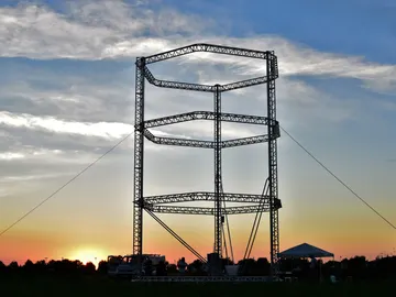 La impresora 3D más grande del mundo creará casas de arcilla La impresora 3D más grande del mundo creará casas de arcilla