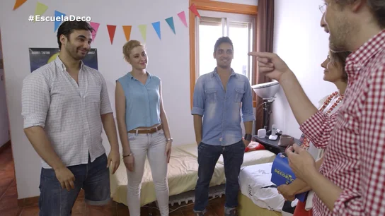 Compañeros de piso en La Escuela de Decoración Compañeros de piso en La Escuela de Decoración