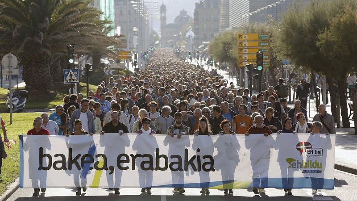 Manifestaci&oacute;n convocada por Bildu en San Sebasti&aacute;n