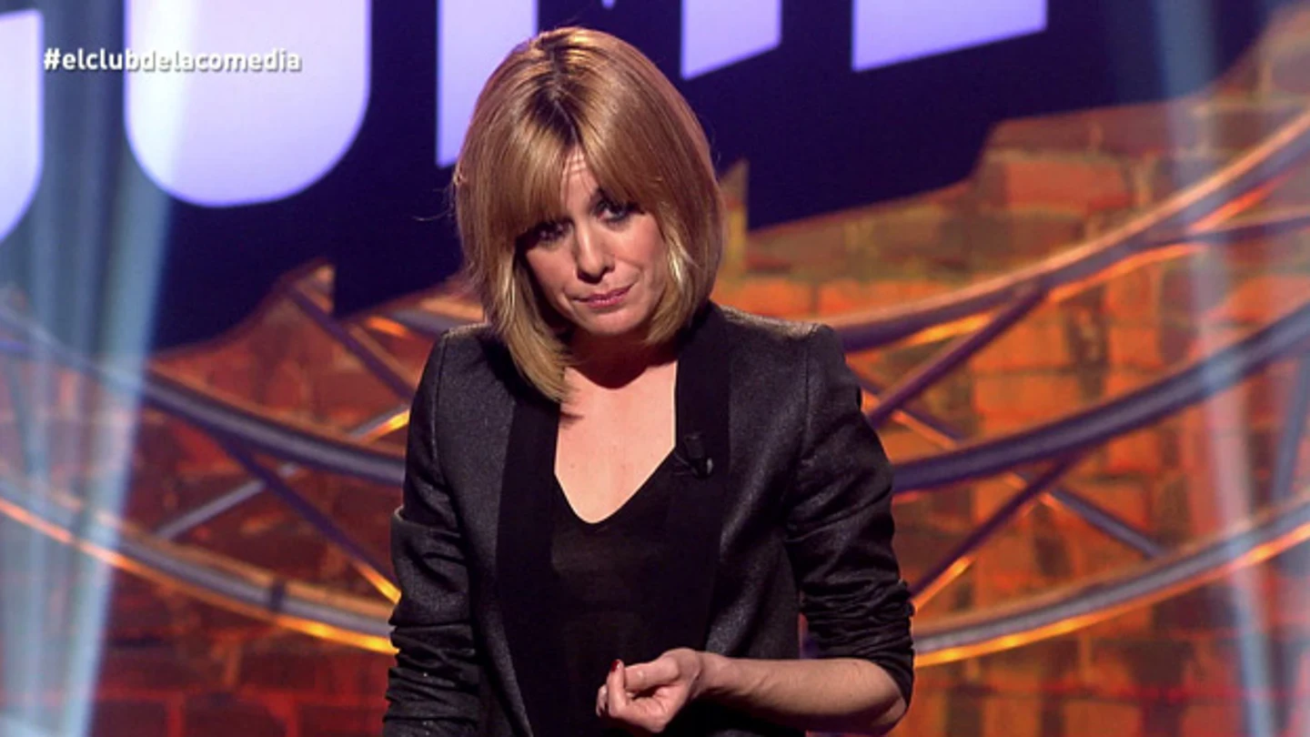 La presentadora de El Club de la Comedia, Alexandra Jiménez La presentadora de El Club de la Comedia, Alexandra Jiménez