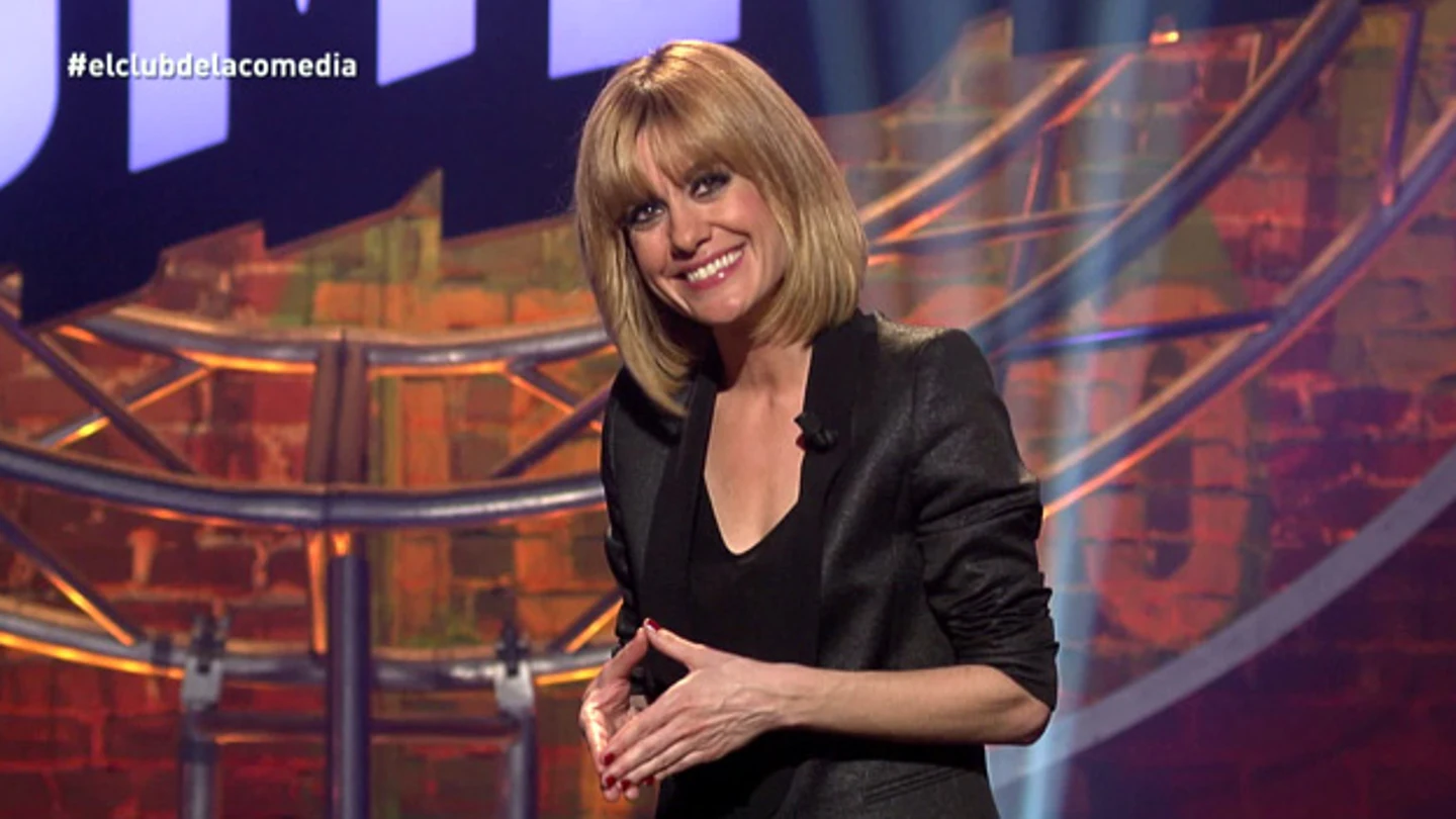 La presentadora de El Club de la Comedia, Alexandra Jiménez La presentadora de El Club de la Comedia, Alexandra Jiménez