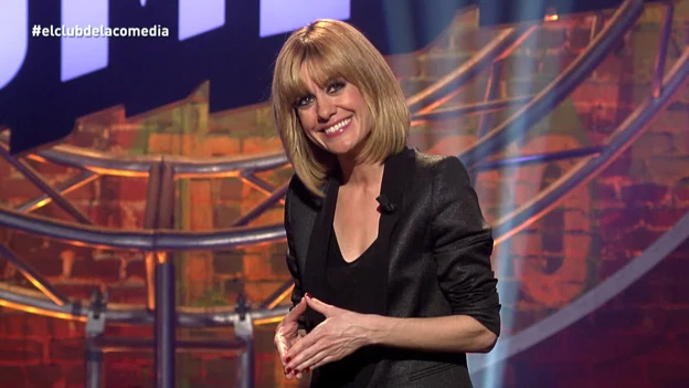 La presentadora de El Club de la Comedia, Alexandra Jiménez