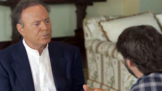Julio Iglesias charla con Jordi &Eacute;vole en Salvados