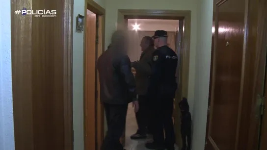 Un hombre acude a la Policía porque su hijo le quiere matar Un hombre acude a la Policía porque su hijo le quiere matar