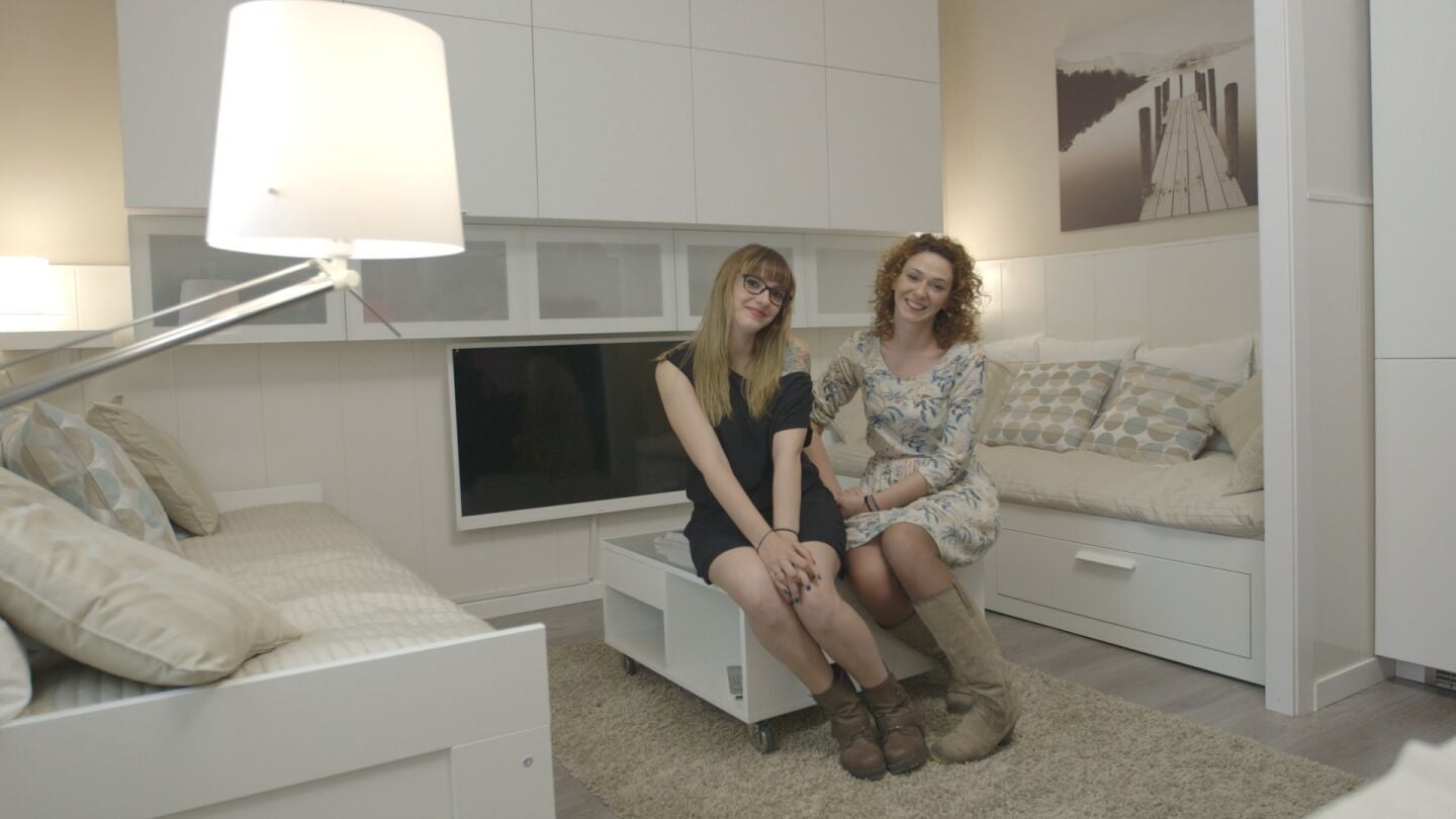 Dos chicas en un minipiso de 20 metros en La Escuela de Decoraci&oacute;n