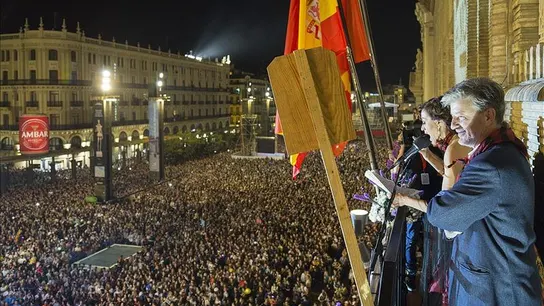 Imagen de archivo durante el pregón en las fiestas del Pilar en Zaragoza. Imagen de archivo durante el pregón en las fiestas del Pilar en Zaragoza.