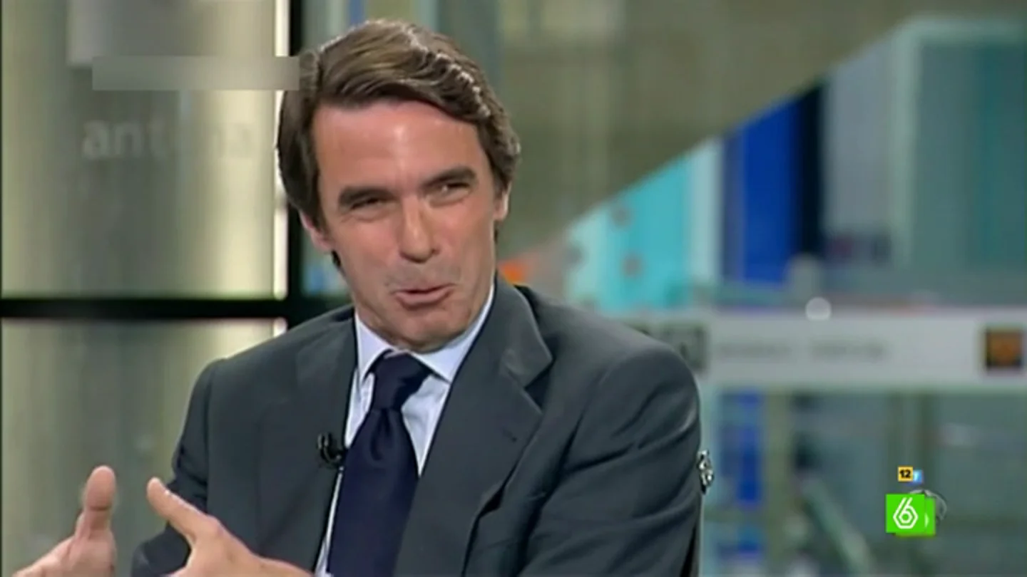 José María Aznar saca pecho al comentar que sus reformas políticas fueron favorables José María Aznar saca pecho al comentar que sus reformas políticas fueron favorables