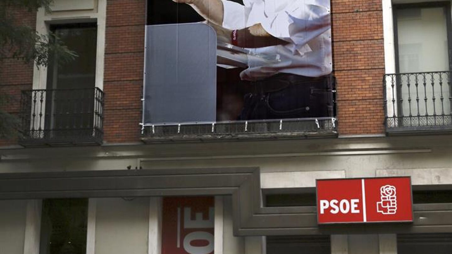 Fotograf&iacute;a de Pedro S&aacute;nchez en la sede del PSOE