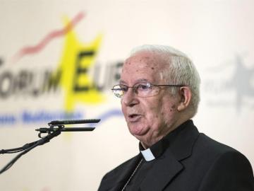 El cardenal Cañizares, durante un desayuno informativo El cardenal Cañizares, durante un desayuno informativo