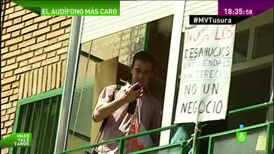 Un préstamo para comprar un audífono podría hacer perder a Francisco su casa y la de su hija Un préstamo para comprar un audífono podría hacer perder a Francisco su casa y la de su hija