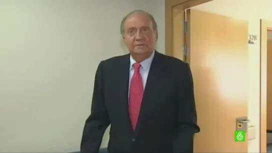 El Partido Popular, en su spot médico, salva a un paciente en estado crítico: el Rey Juan Carlos El Partido Popular, en su spot médico, salva a un paciente en estado crítico: el Rey Juan Carlos
