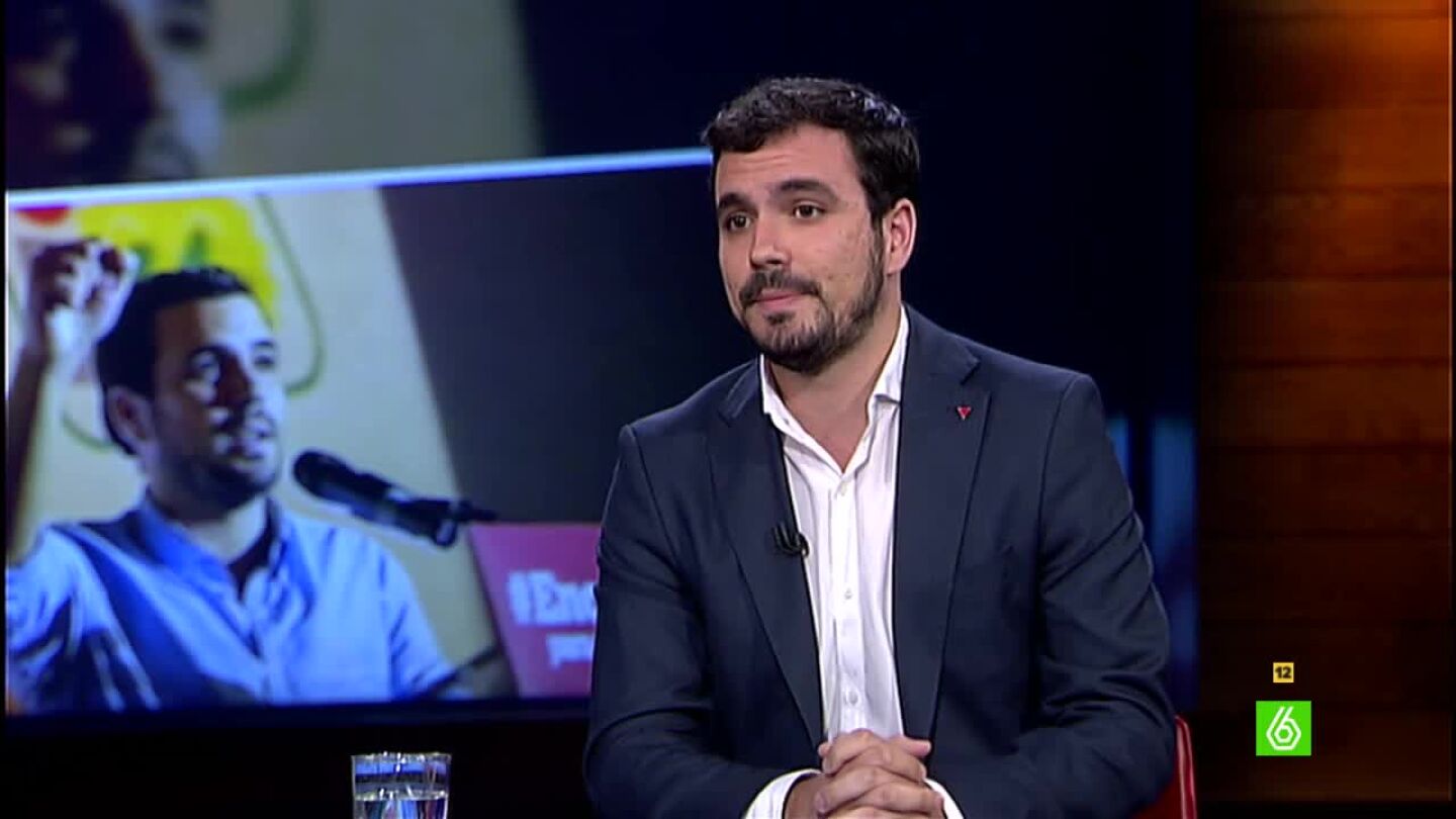 Alberto Garz&oacute;n comenta la situaci&oacute;n que se est&aacute; viviendo en Catalu&ntilde;a