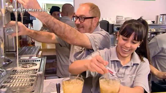 El Jefe Infiltrado del Mercado Provenzal trabaja junto a Noelia El Jefe Infiltrado del Mercado Provenzal trabaja junto a Noelia