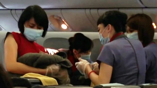 Una mujer da a luz durante un vuelo de Taiwán a EEUU Una mujer da a luz durante un vuelo de Taiwán a EEUU