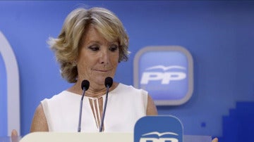 Esperanza Aguirre en una rueda de prensa