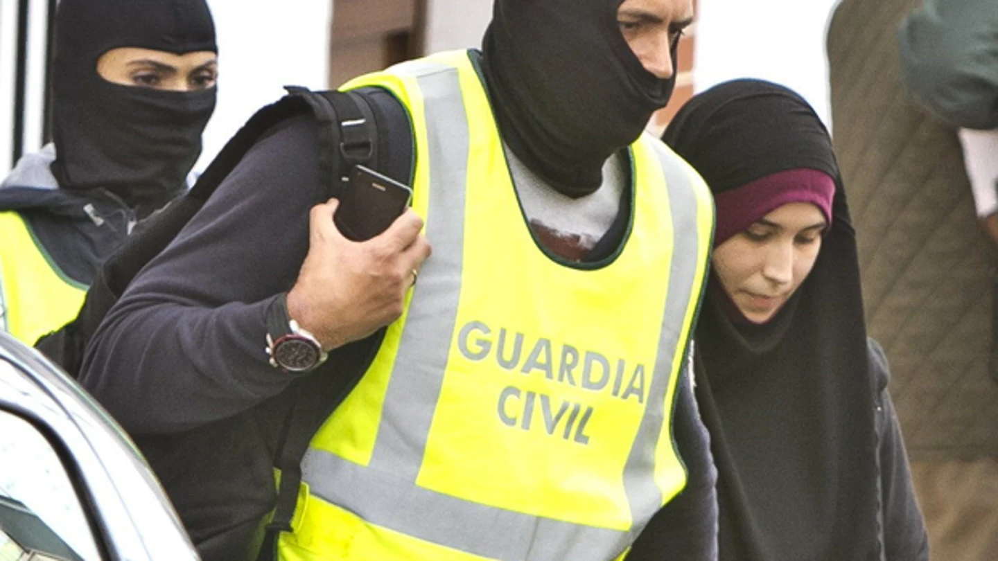 Última joven yihadista detenida en el aeropuerto de Barajas Última joven yihadista detenida en el aeropuerto de Barajas