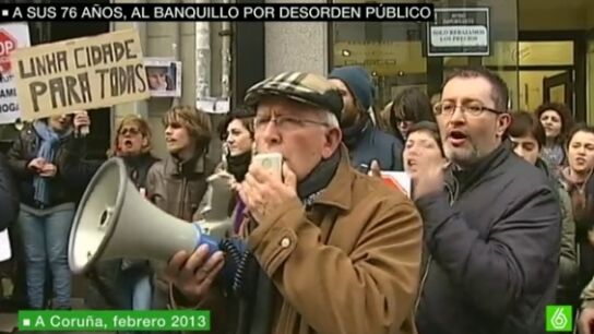 Nicanor parando un desahucio