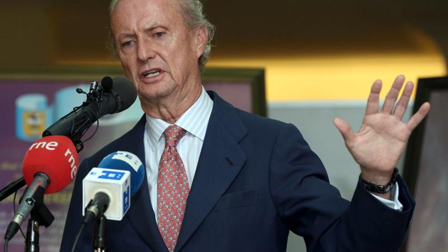 El ministro de Defensa, Pedro Moren&eacute;s